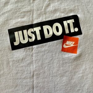 Nike 90’s vibe just do it tank top Men’s XL